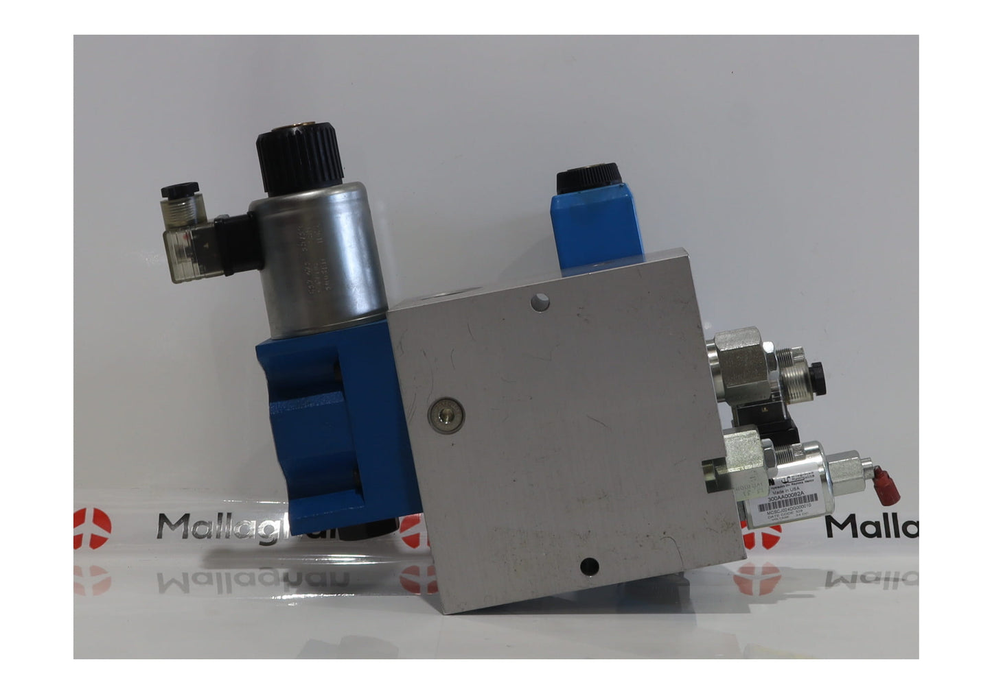 MANIFOLD, 24V MOTOR EXTEND SINGLE STAT