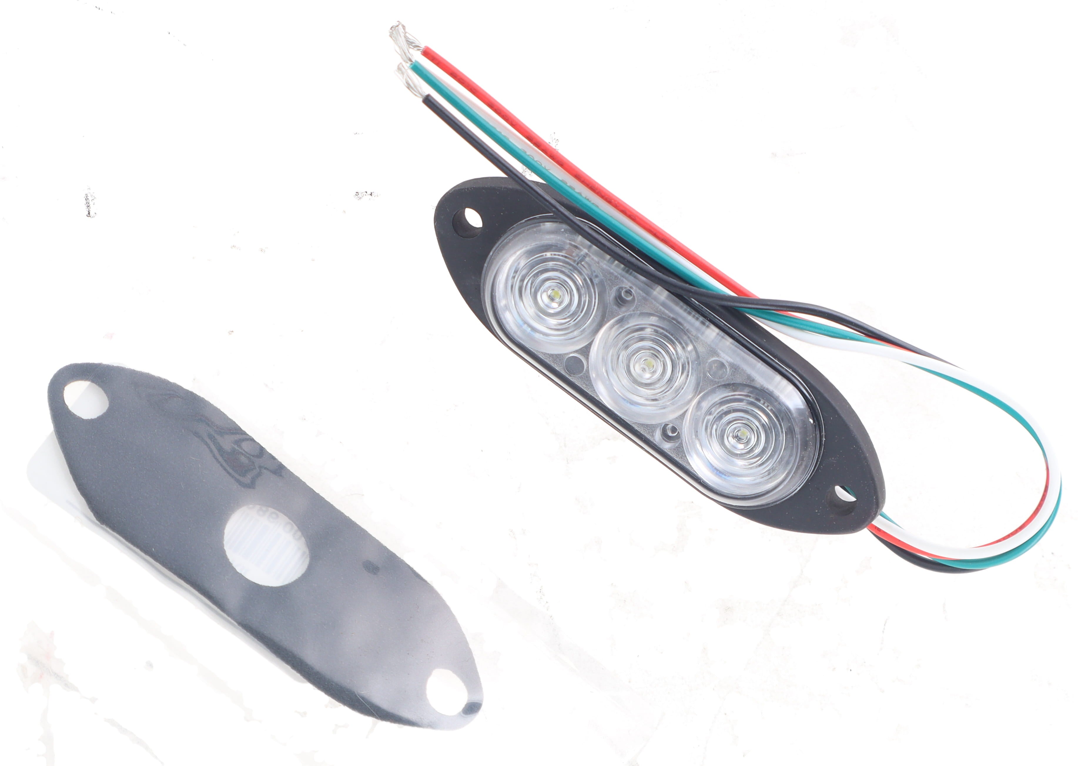 LIGHT, LED SURFACE MOUNT WHITE 12V