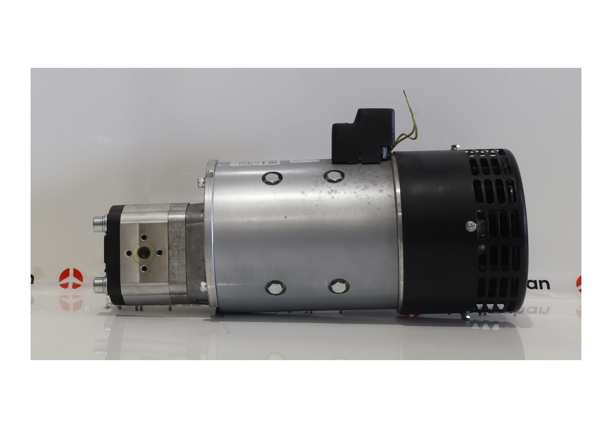 MOTOR, W/ STARTER CONTACTOR 24VDC PUMP