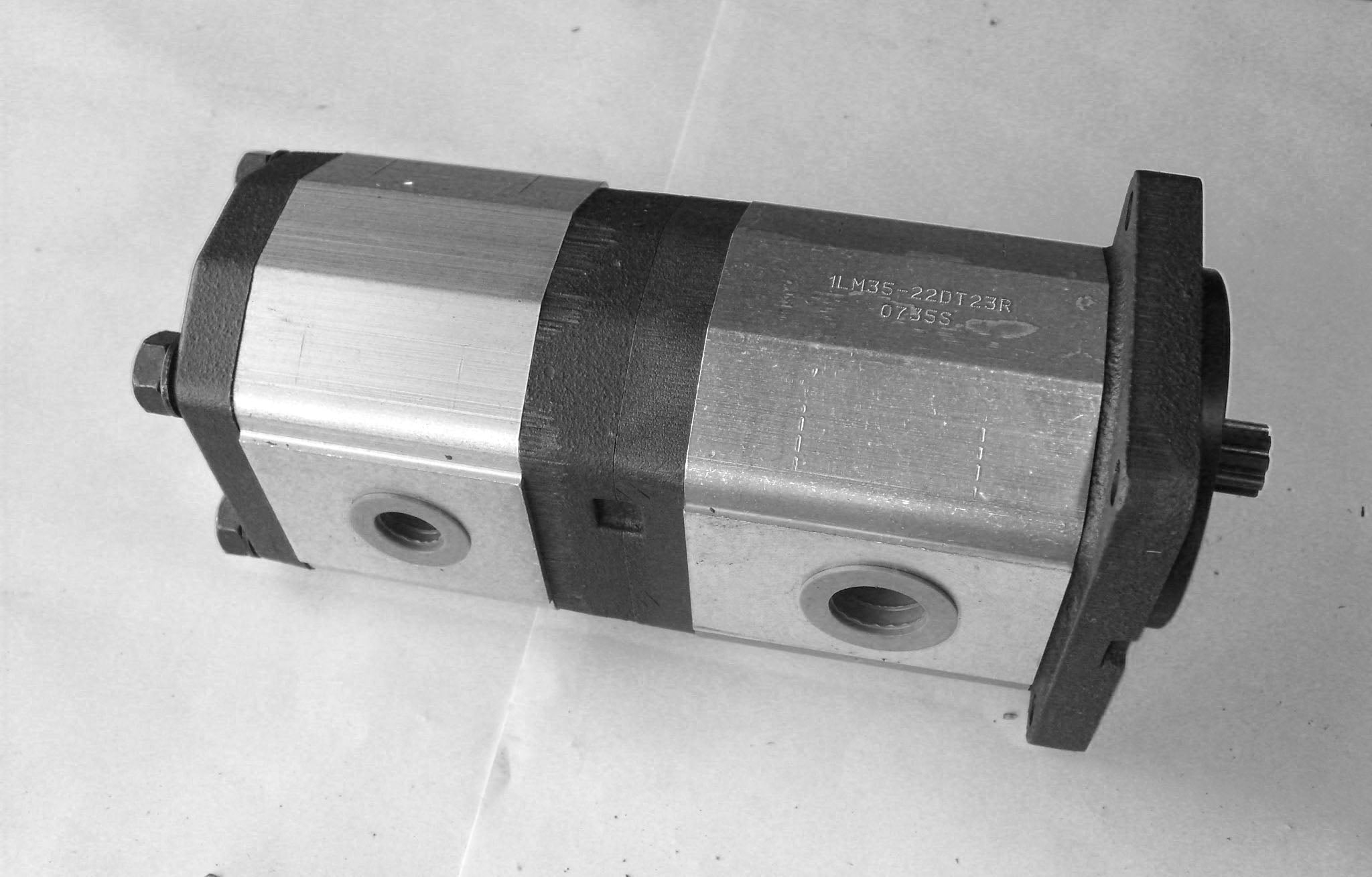 PUMP, TANDEM GEAR