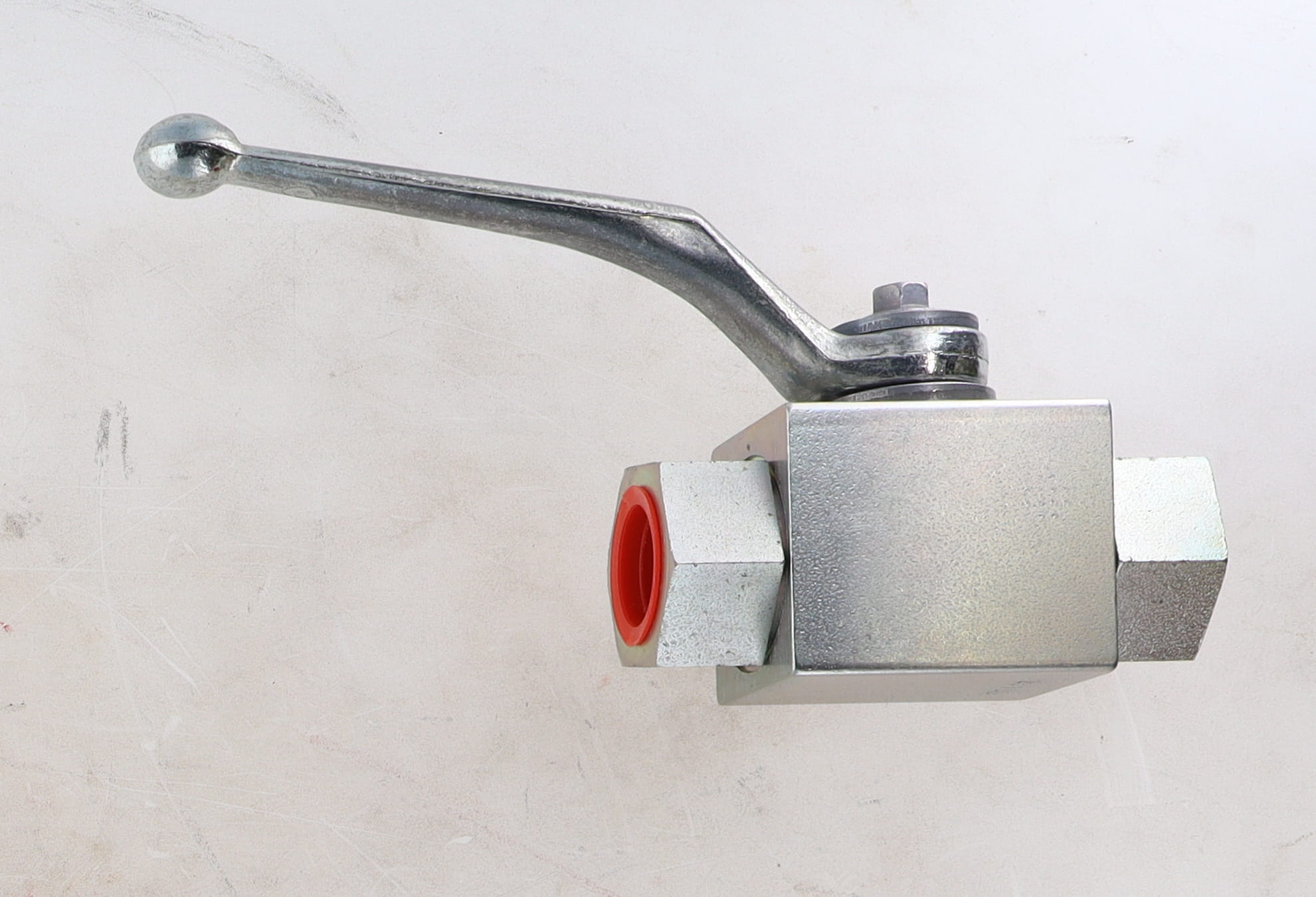 VALVE, BALL 1/2 INCH 2-PORT HP
