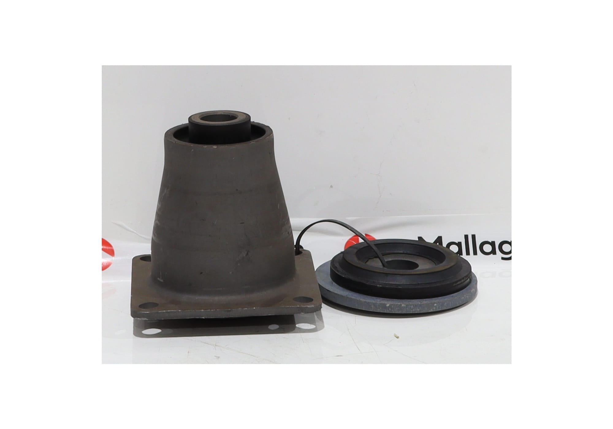 CONE, ANTI-VIBRATION MOUNTING