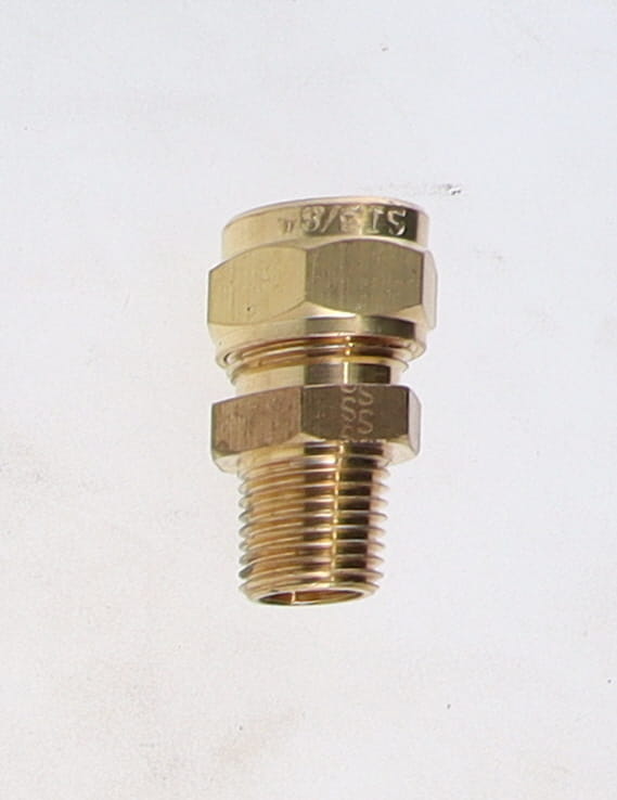 CONNECTOR, 1/4 X 3/8 STUD