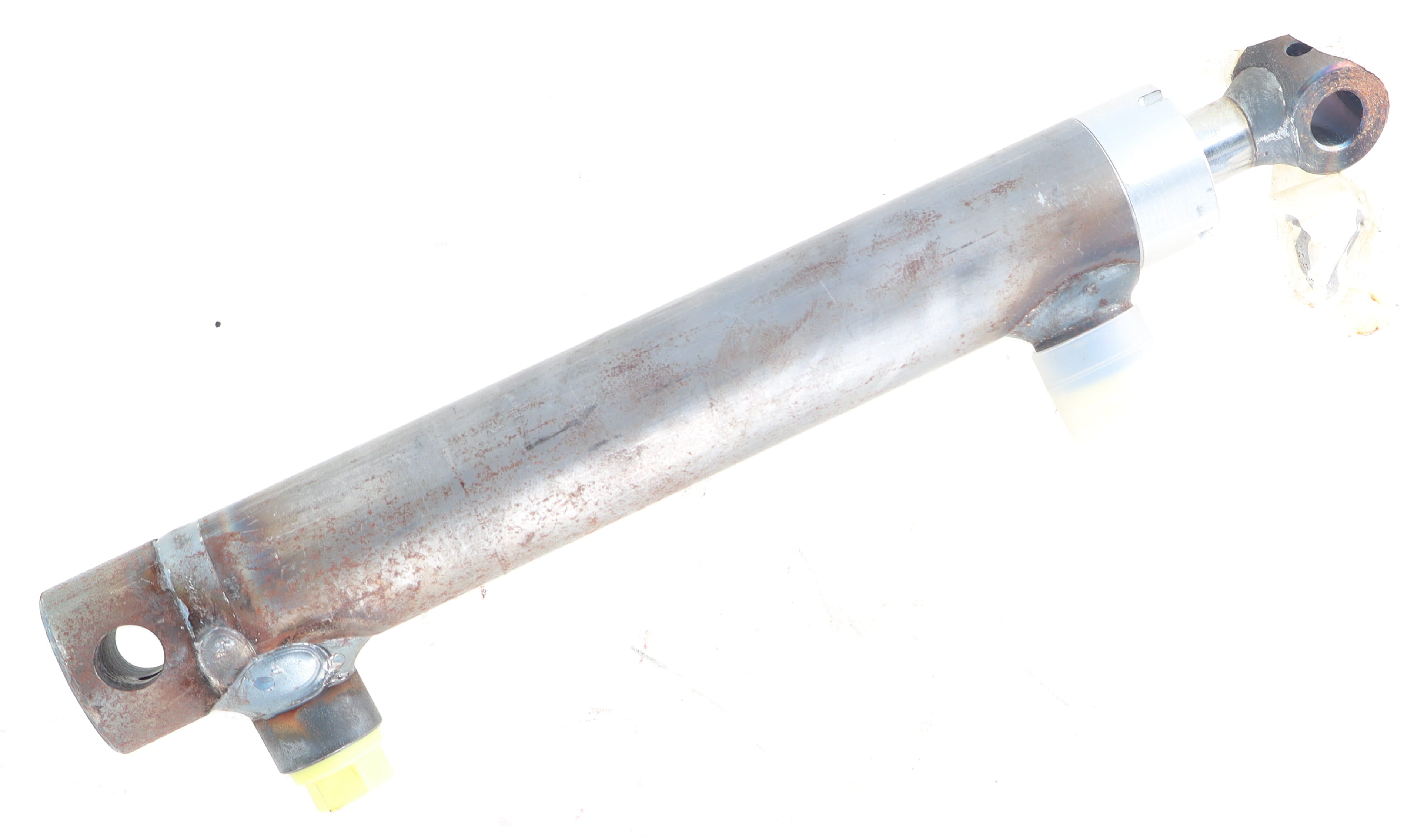 FASTENER, CHROME PLATED