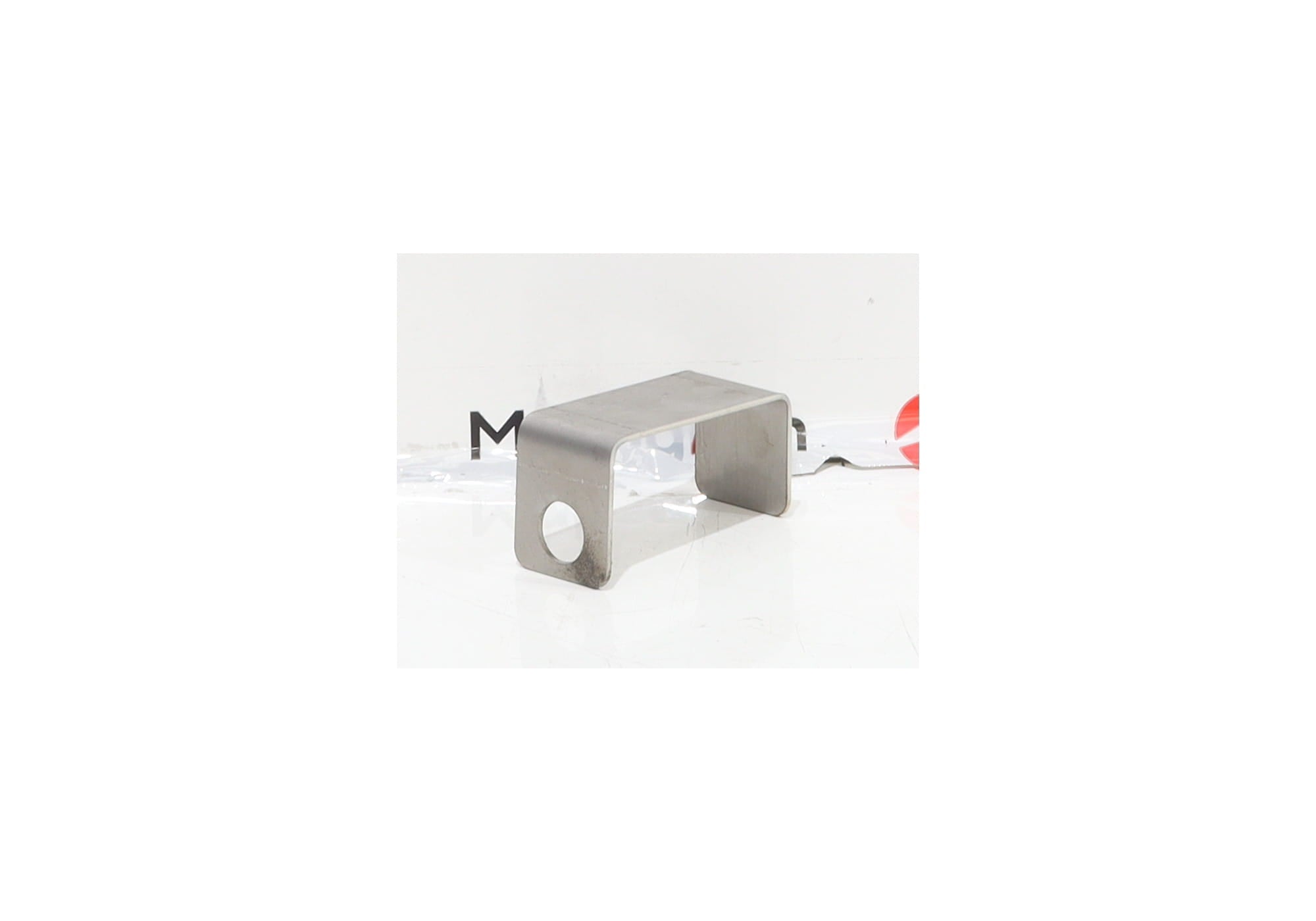 BRACKET, SENSOR SLIDING DOOR
